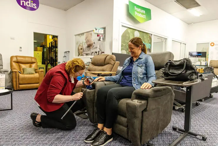 Mobility seating assessment in a rehabilitation showroom to improve comfort, support and independent living