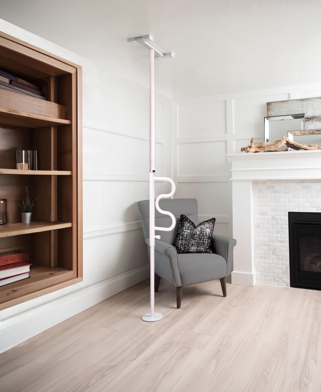 Stander Wonder Pole Plus (Security Pole Curved Grab Bar)