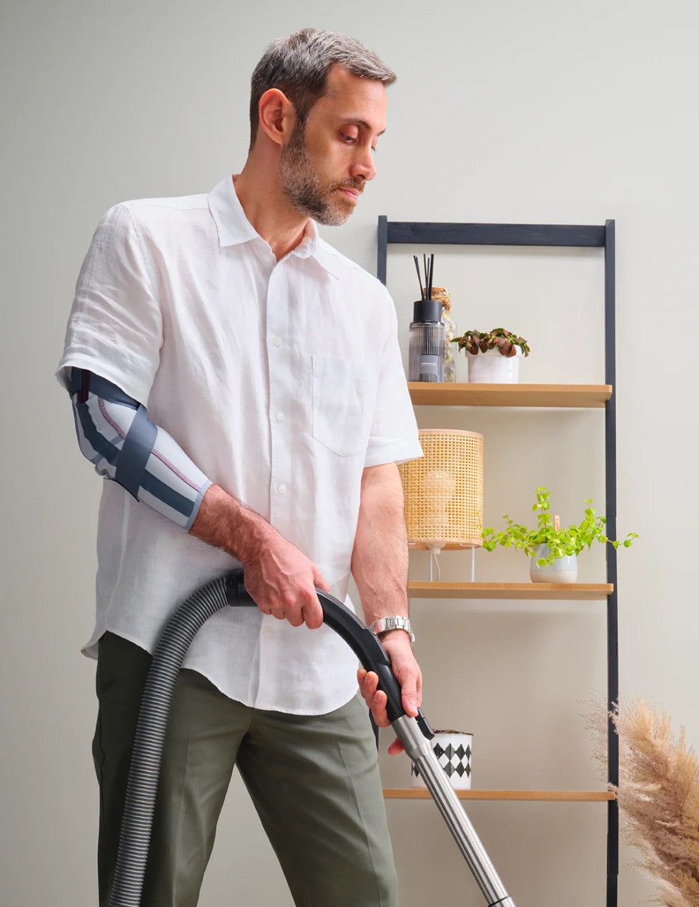Push med Elbow Brace
