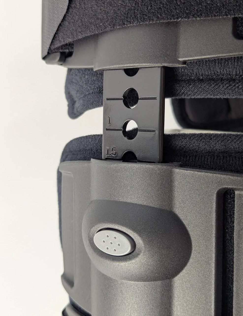 Conwell Length Adjustable ROM Knee Brace