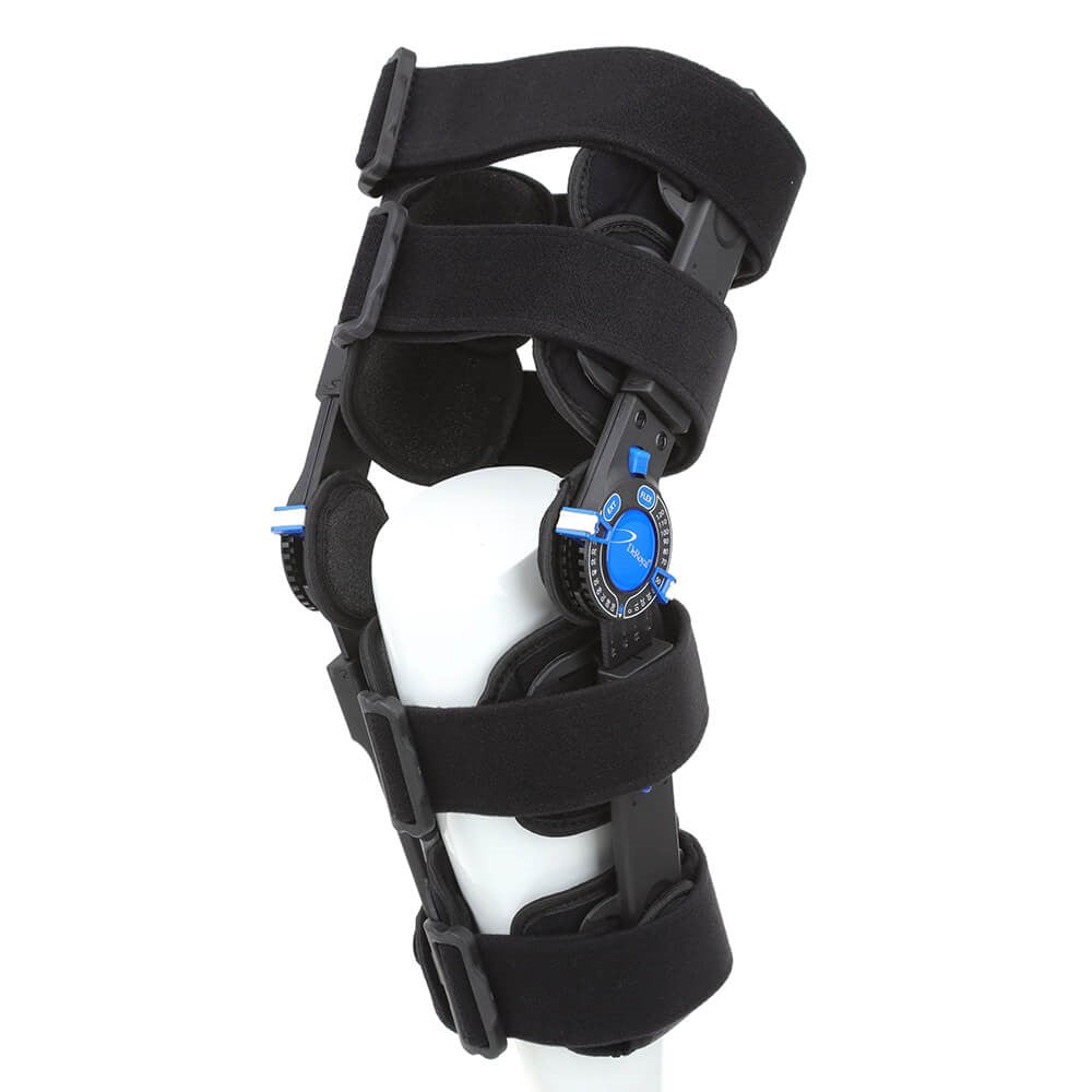 DeRoyal Warrior Recovery post-op knee brace hinge detail