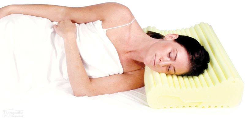 Complete Sleeprrr Traditional Deluxe Foam Pillow / Yellow – product image 2