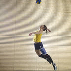 Bauerfeind MyoTrain thigh brace worn for sport