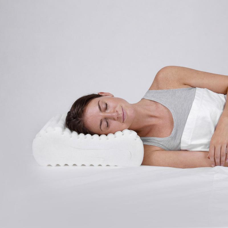 5091 A100011000 complete sleeprrr pillow soft lifestyle 01.jpg